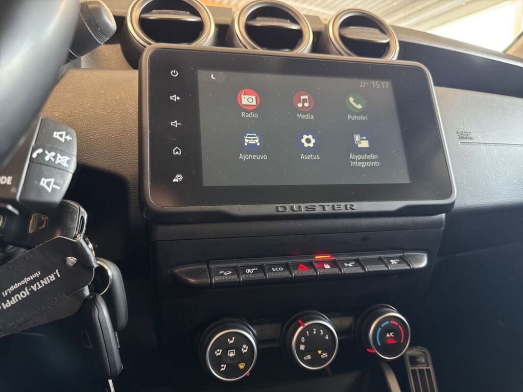 Dacia Duster 2022 Valkoinen