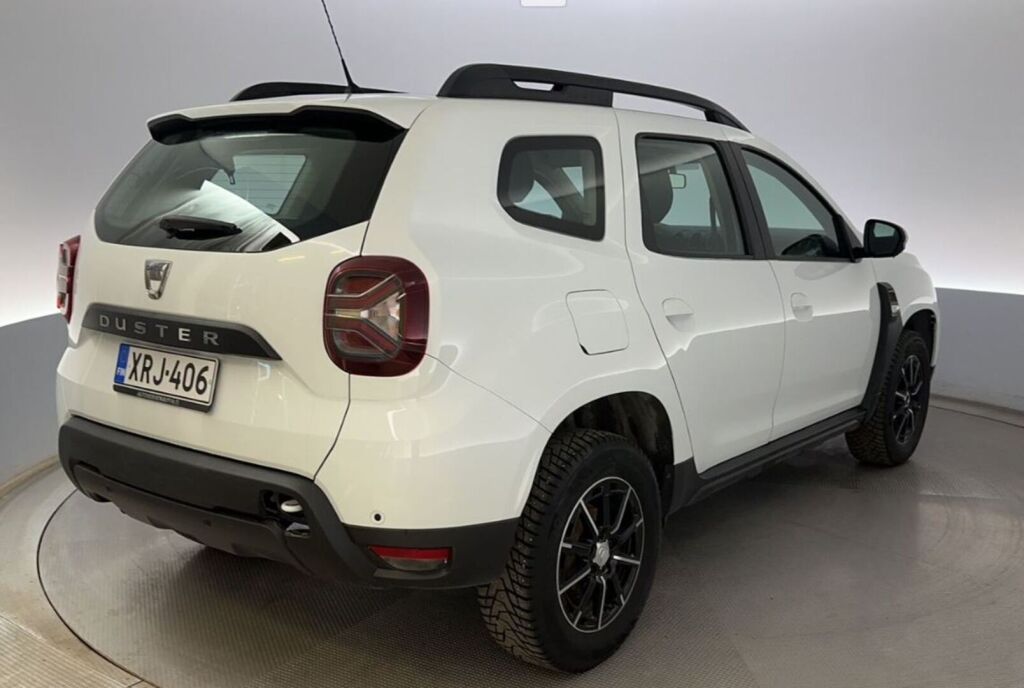 Dacia Duster 2022 Valkoinen