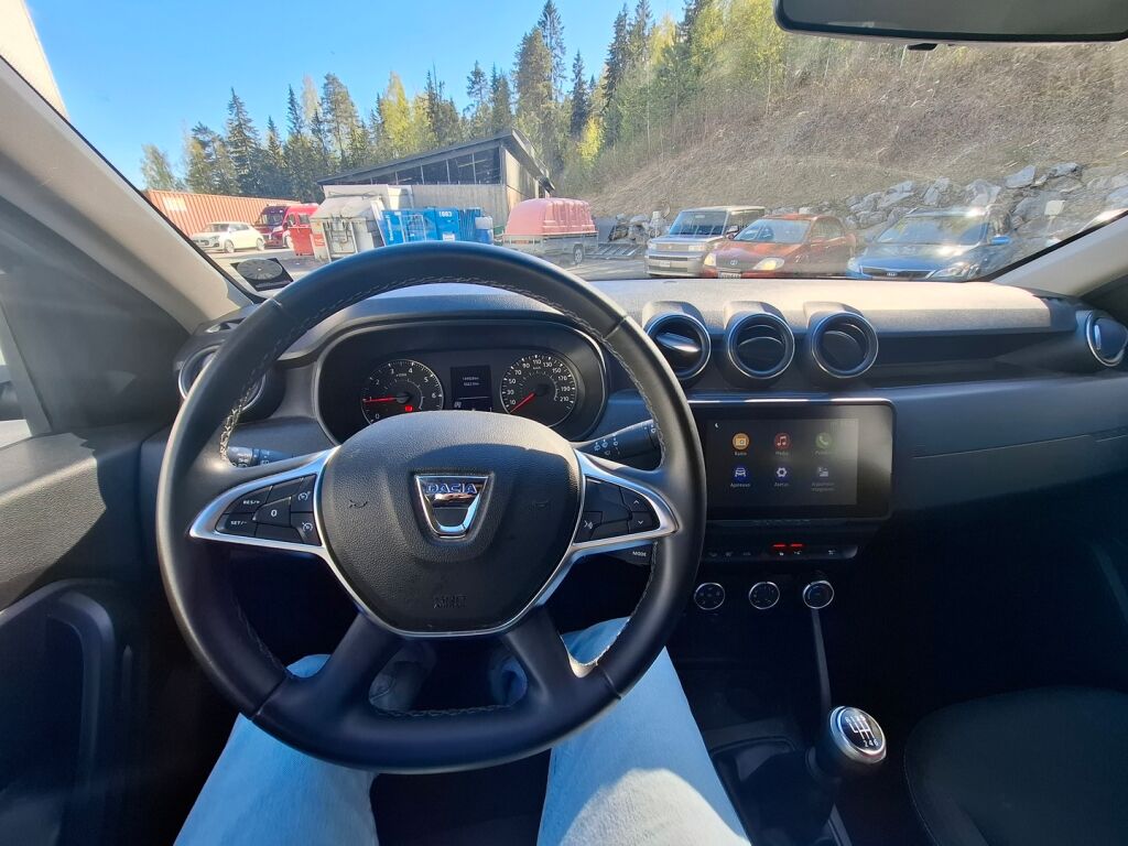 Dacia Duster 2022 Valkoinen