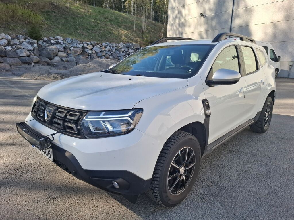 Dacia Duster 2022 Valkoinen