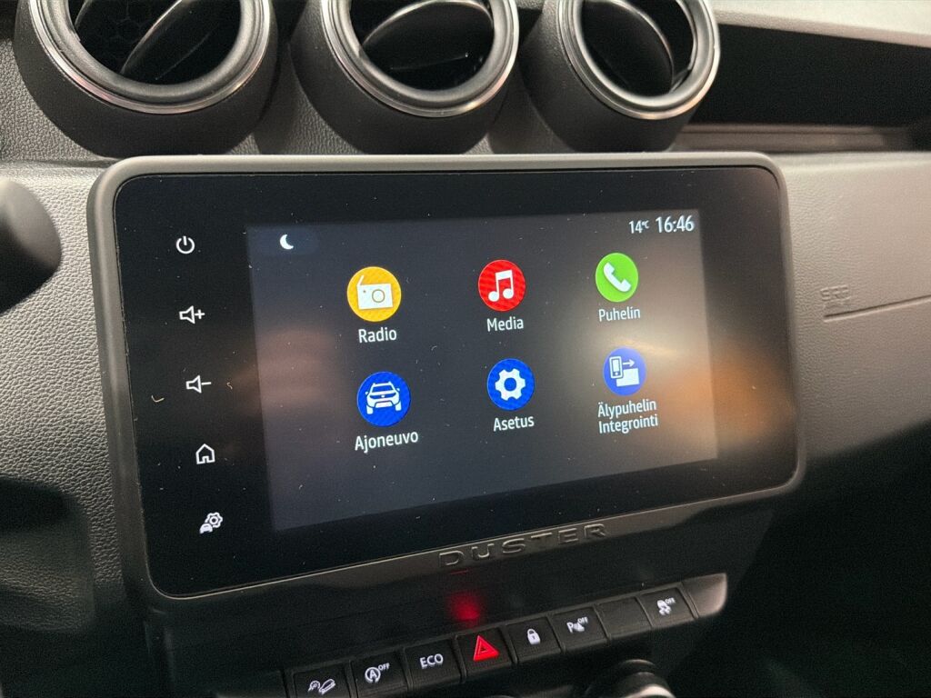 Dacia Duster 2022 Valkoinen