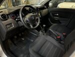 Dacia Duster 2022 Valkoinen