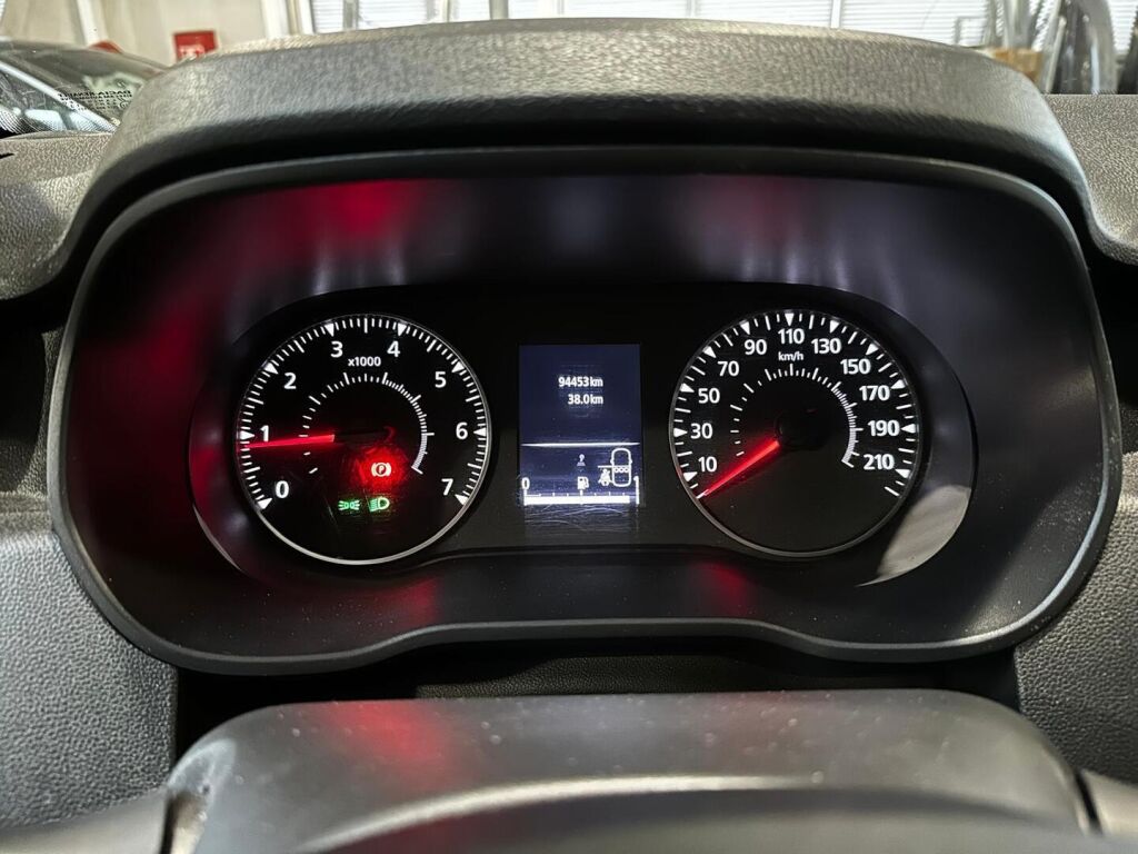 Dacia Duster 2022 Valkoinen