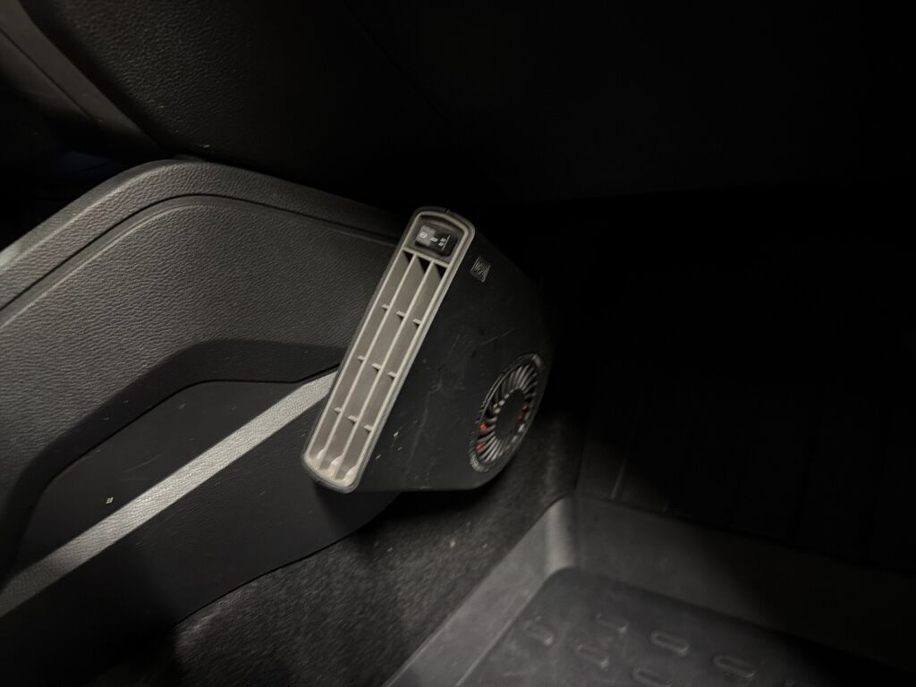 Dacia Duster 2022 Valkoinen