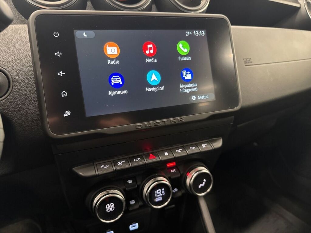 Dacia Duster 2022 Valkoinen