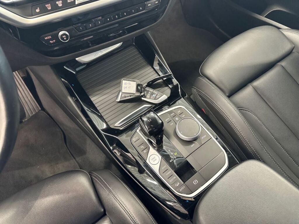 BMW X3 2022 Musta