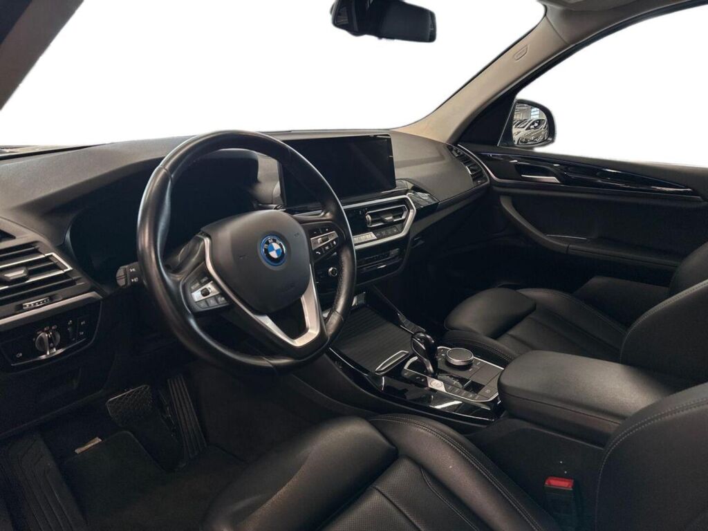 BMW X3 2022 Musta