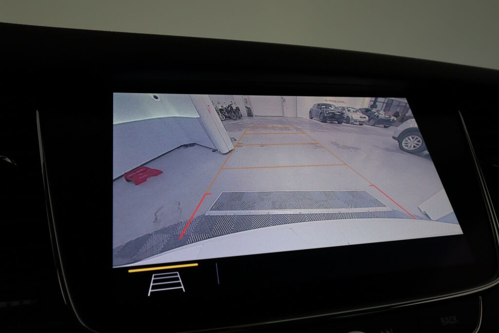 Opel Astra 2022 Valkoinen