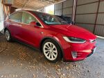 Tesla Model X 2017 Punainen