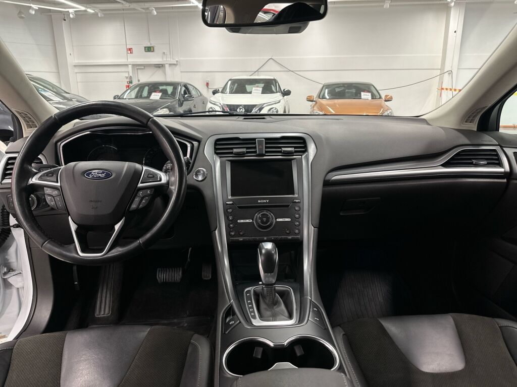 Ford Mondeo 2018 Valkoinen