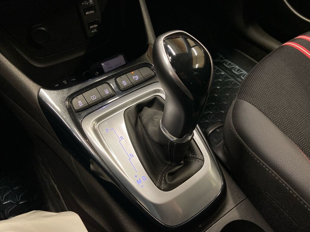 Opel Crossland 2022 Harmaa