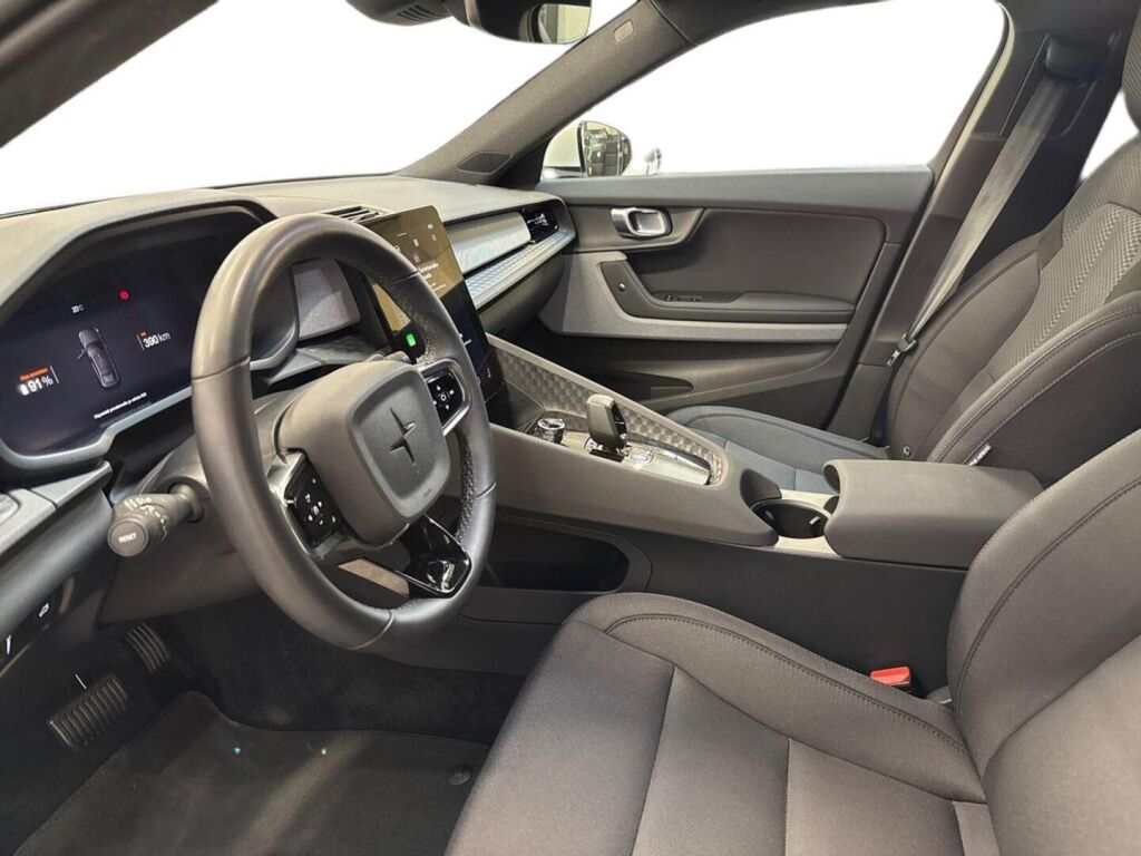 Polestar 2 2022 Valkoinen