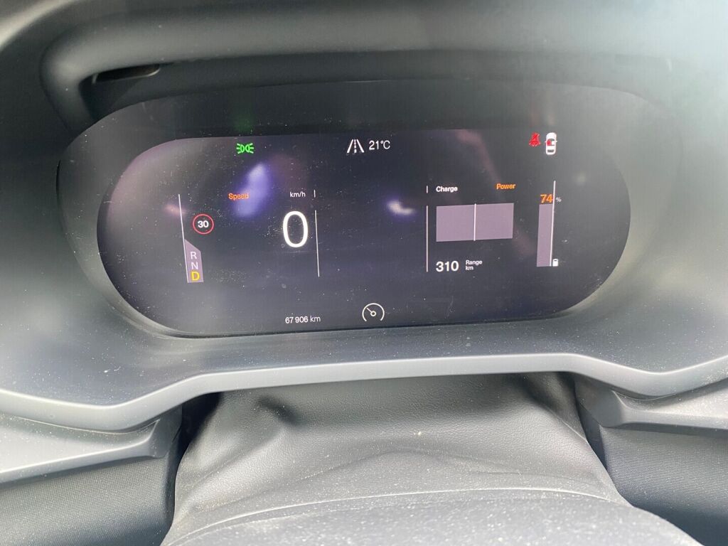 Polestar 2 2022 Valkoinen