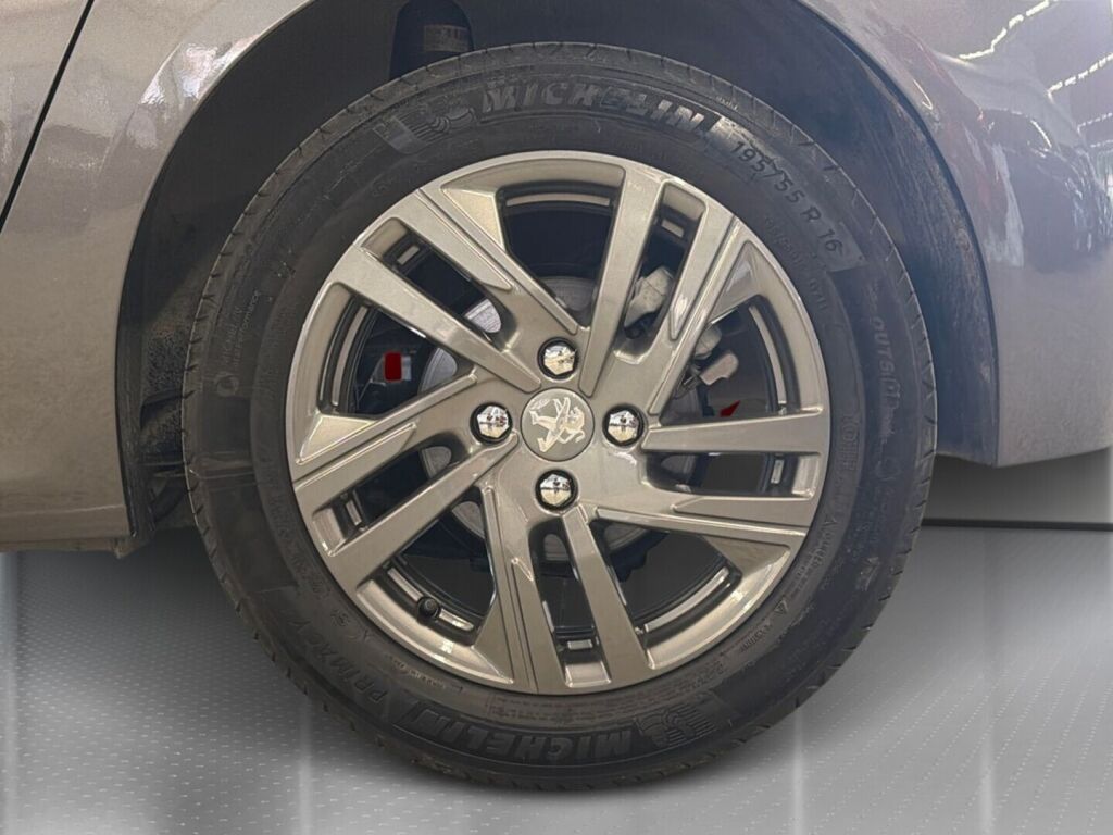 Peugeot 208 2022 Harmaa