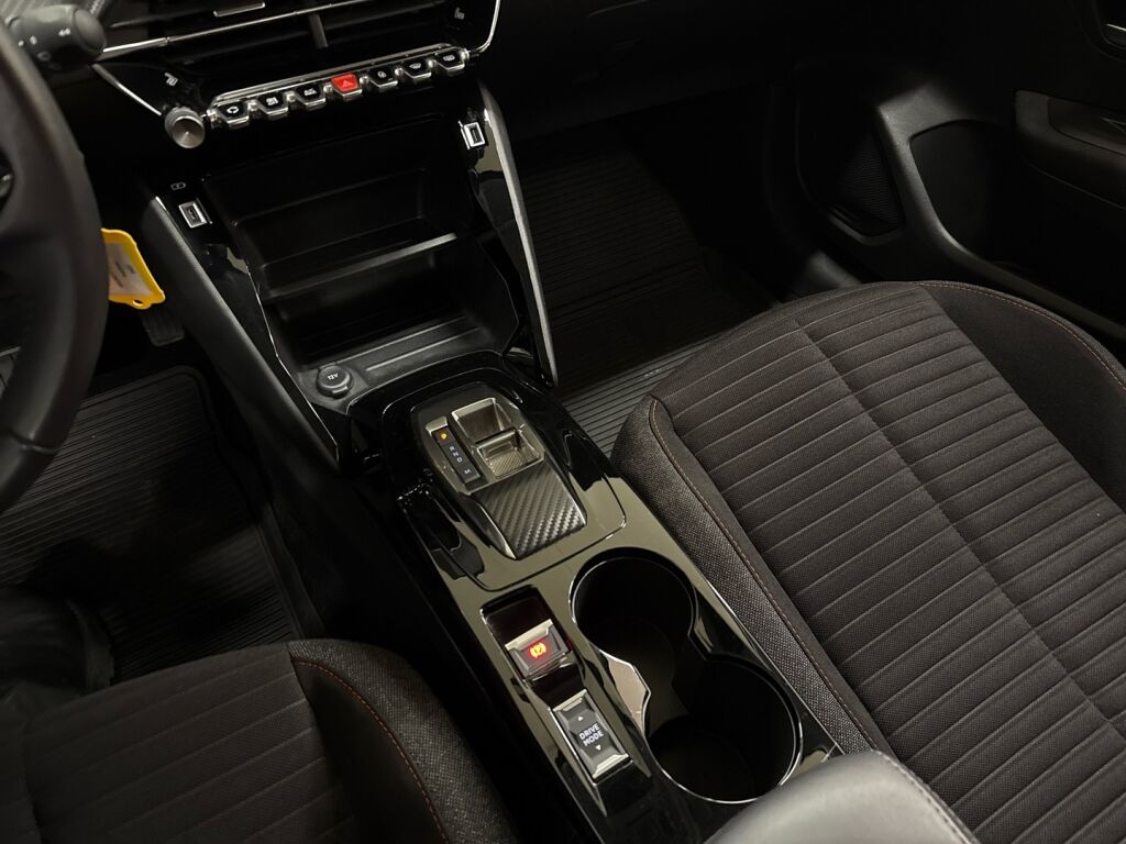 Peugeot 208 2022 Harmaa