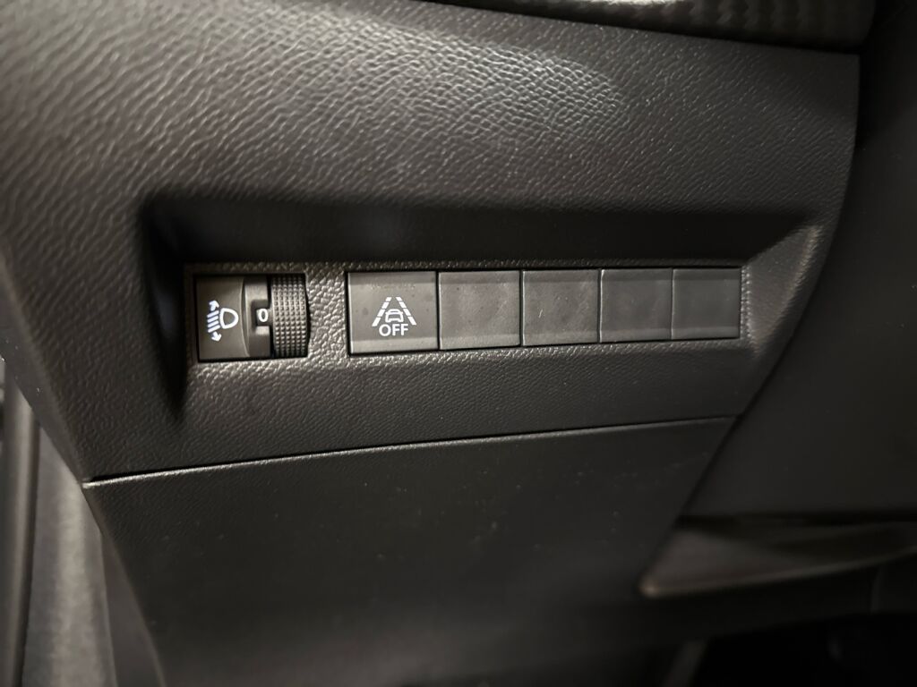 Peugeot 208 2022 Harmaa