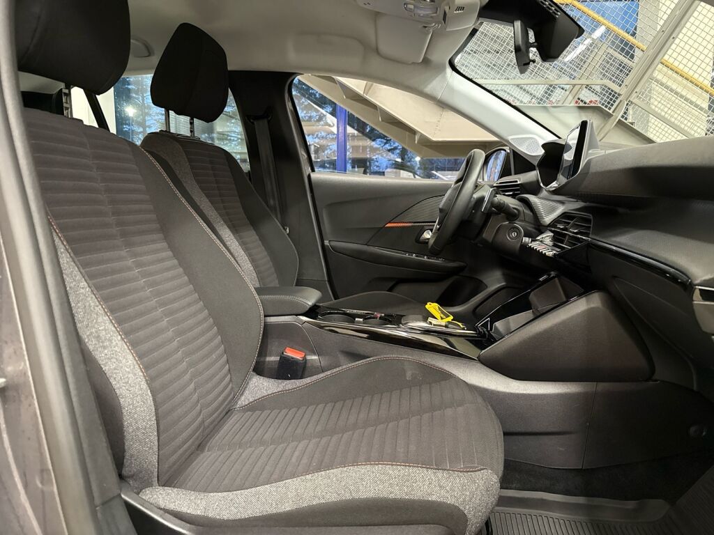 Peugeot 208 2022 Harmaa