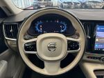 Volvo V90 Cross Country 2022 Musta