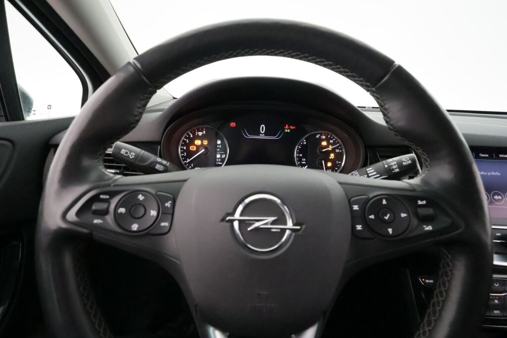 Opel Astra 2022 Valkoinen