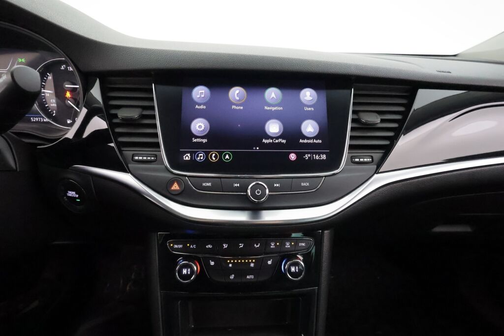 Opel Astra 2022 Valkoinen