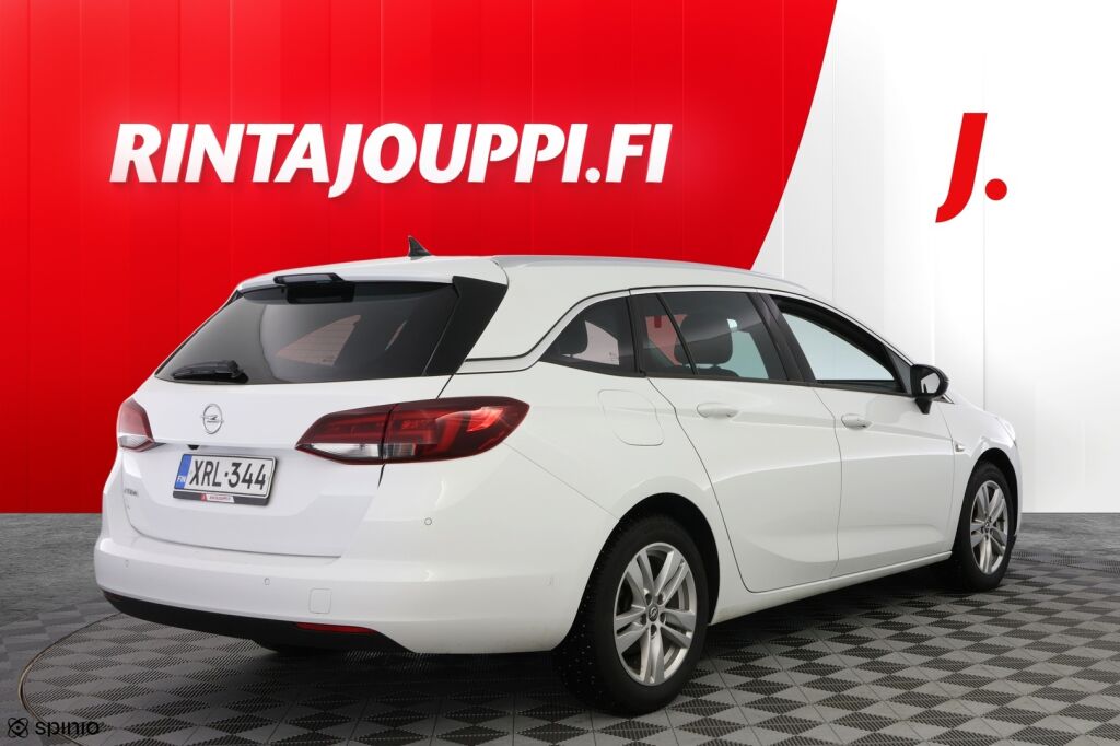 Opel Astra 2022 Valkoinen
