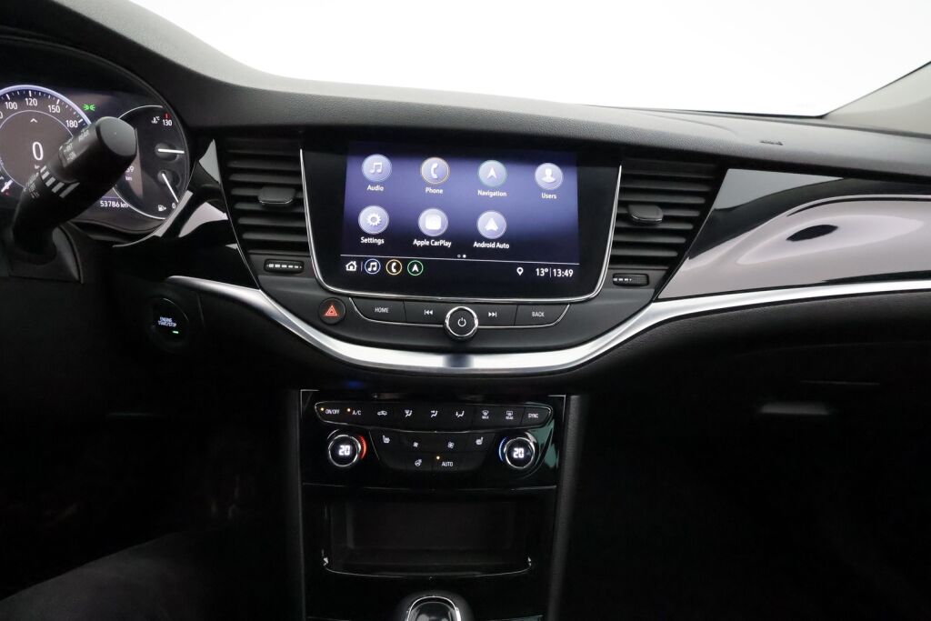 Opel Astra 2022 Valkoinen