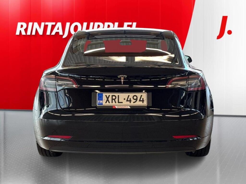Tesla Model 3 2021 Musta