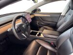 Tesla Model 3 2021 Musta