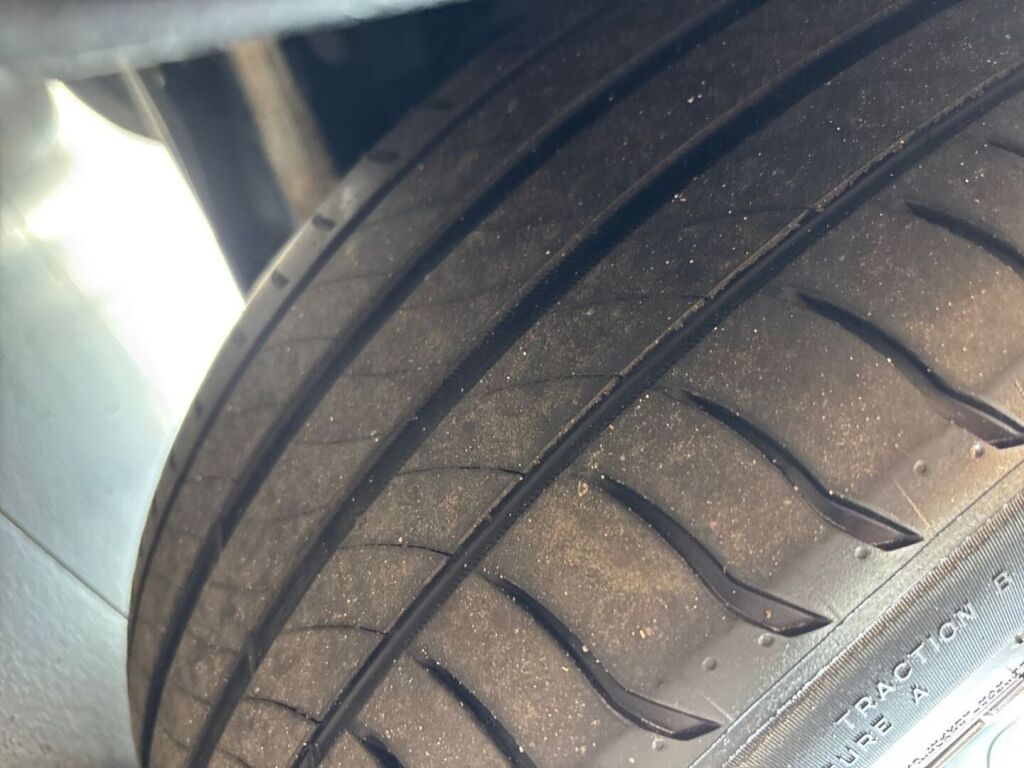 Tesla Model 3 2021 Musta