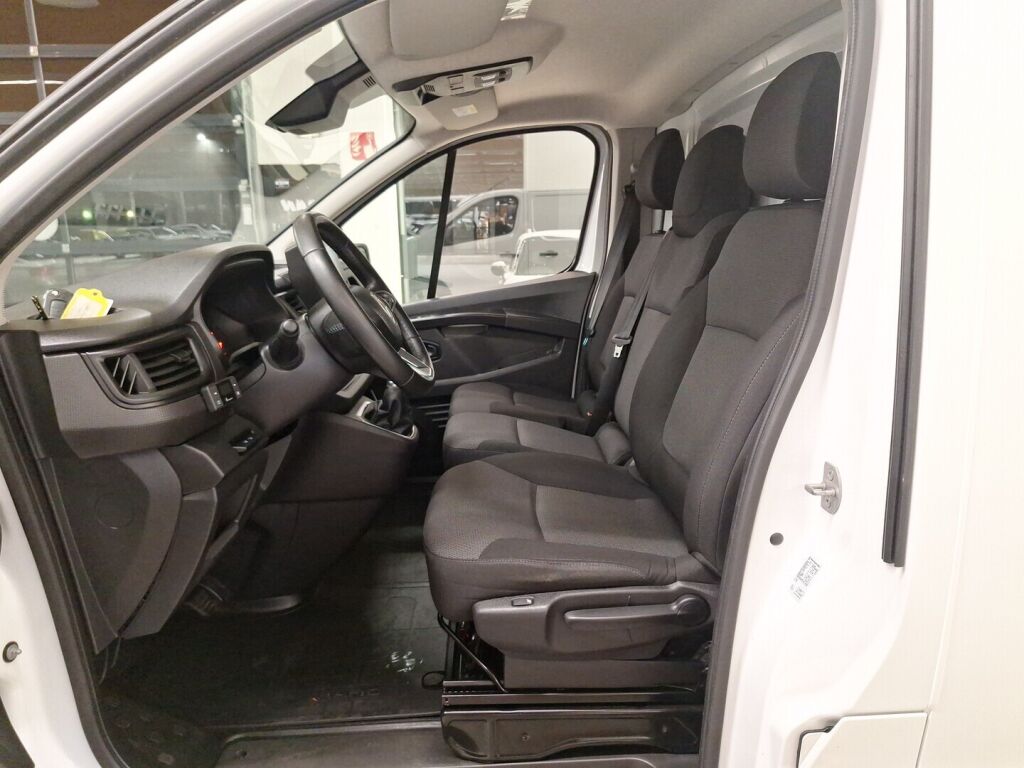 Renault Trafic 2022 Valkoinen