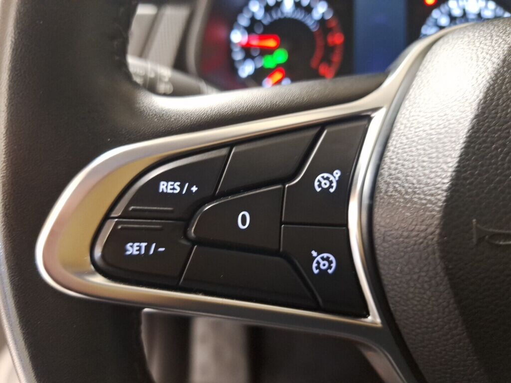 Renault Trafic 2022 Valkoinen