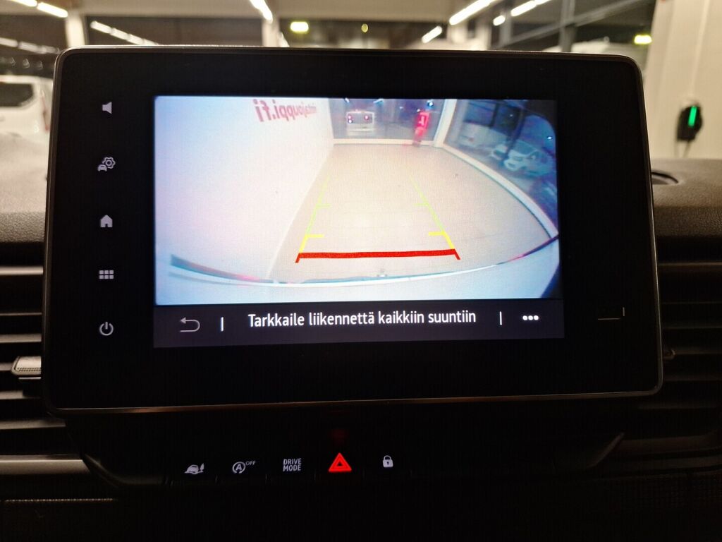 Renault Trafic 2022 Valkoinen