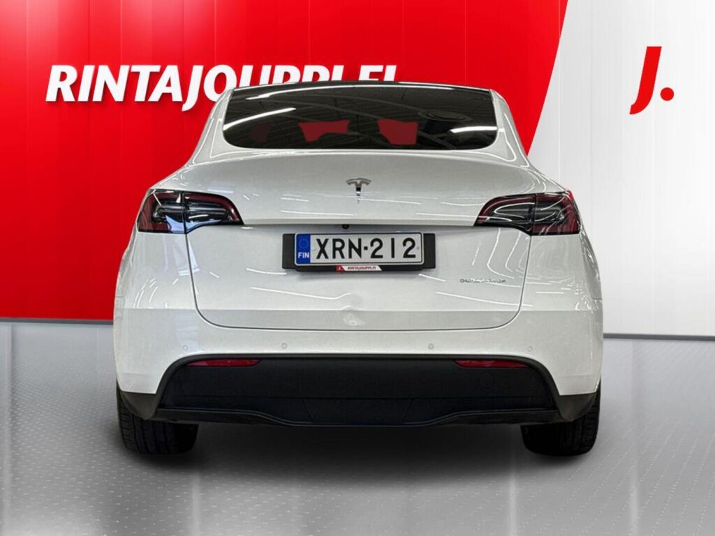 Tesla Model Y 2021 Valkoinen