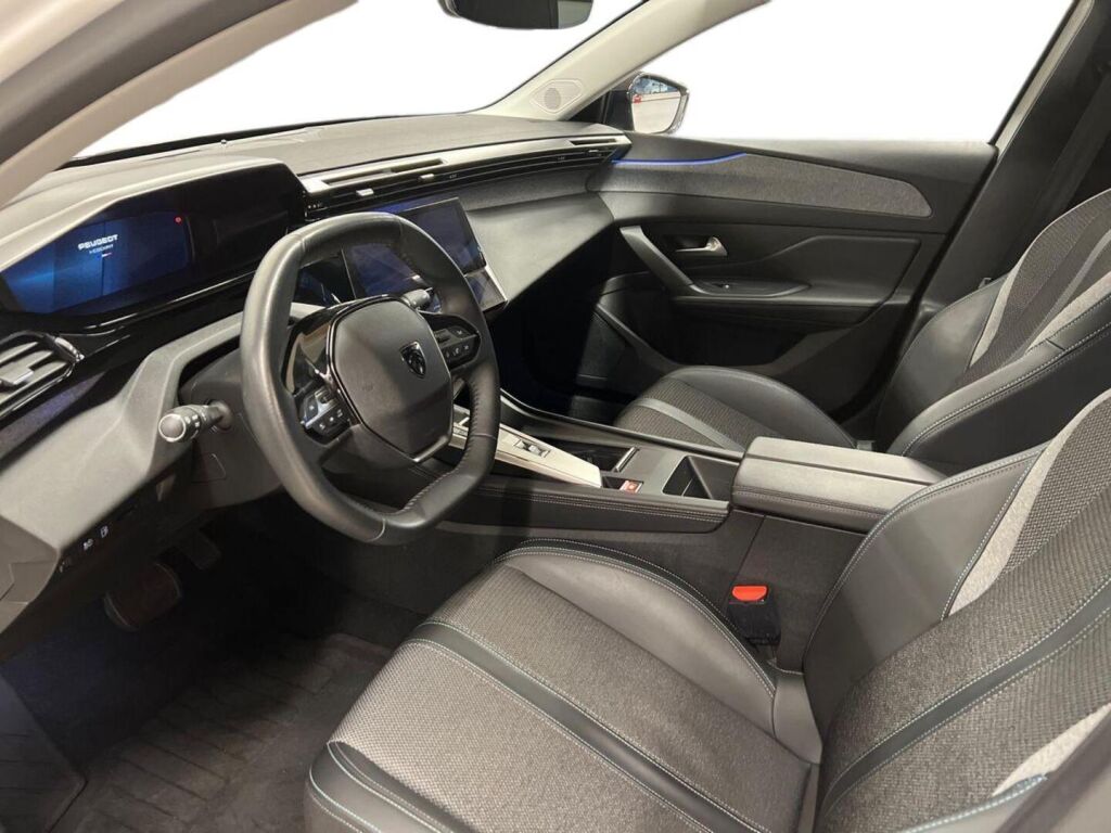Peugeot 308 2022 Valkoinen