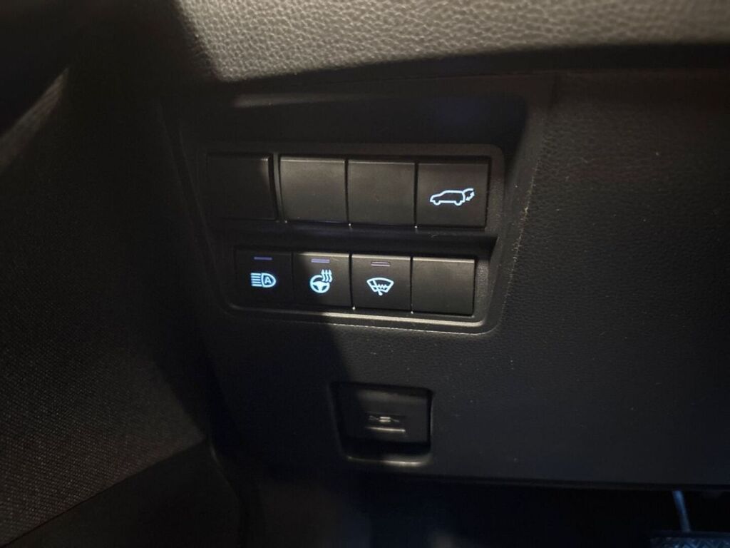 Toyota Yaris Cross 2022 Keltainen