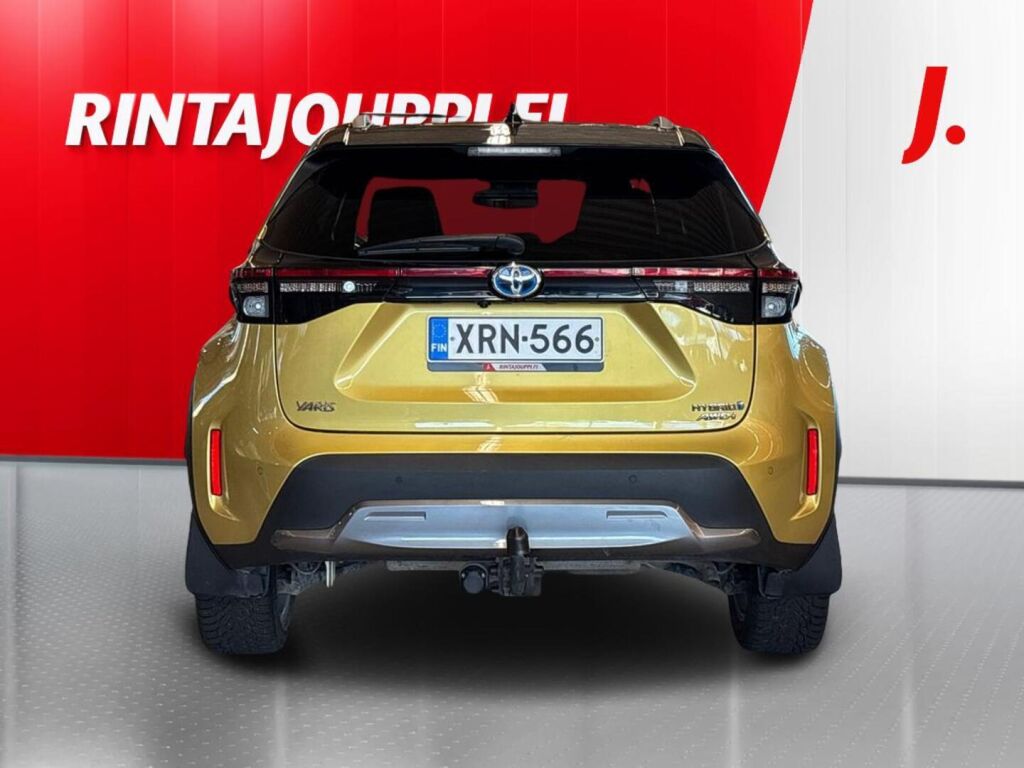 Toyota Yaris Cross 2022 Keltainen