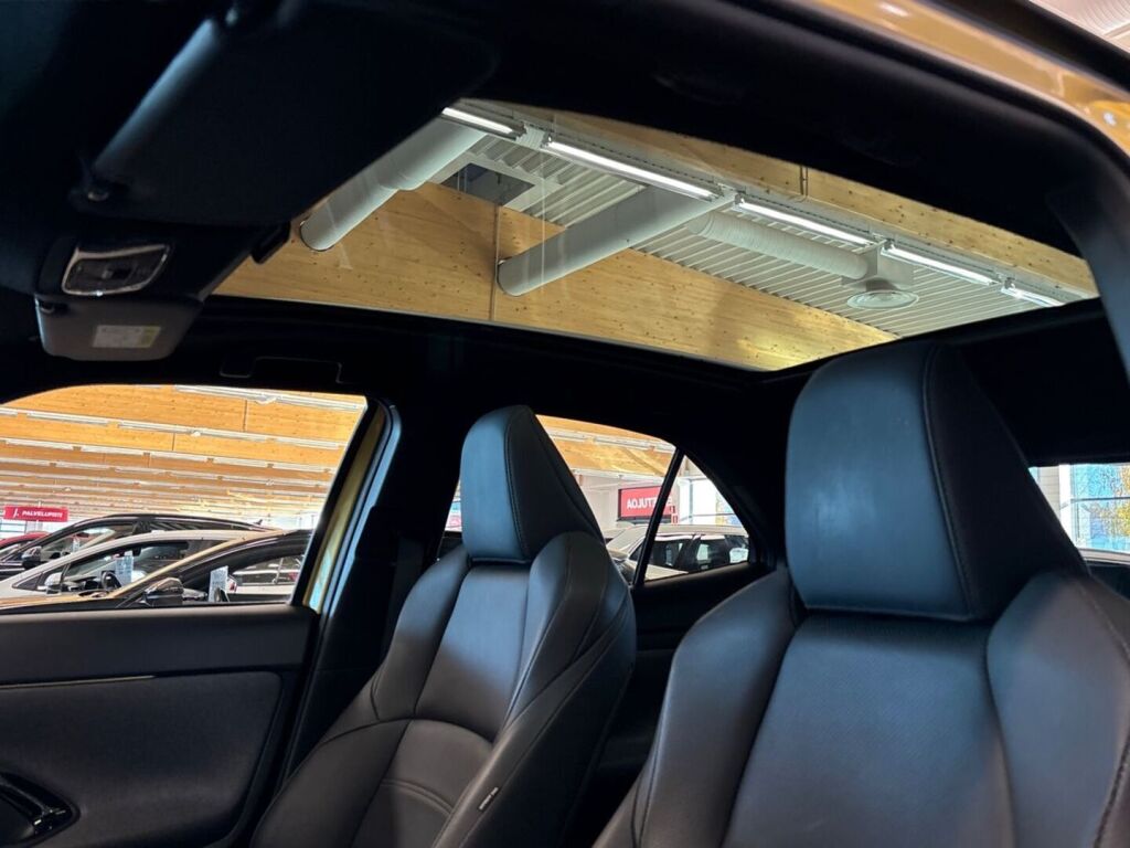 Toyota Yaris Cross 2022 Keltainen