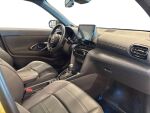 Toyota Yaris Cross 2022 Keltainen