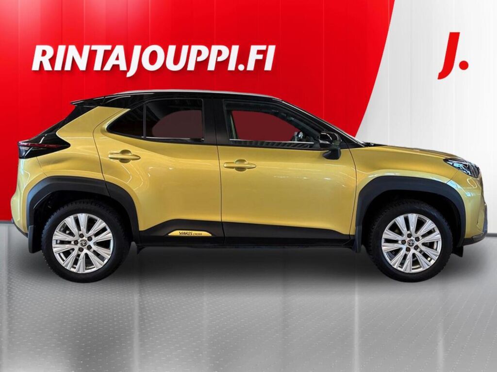 Toyota Yaris Cross 2022 Keltainen