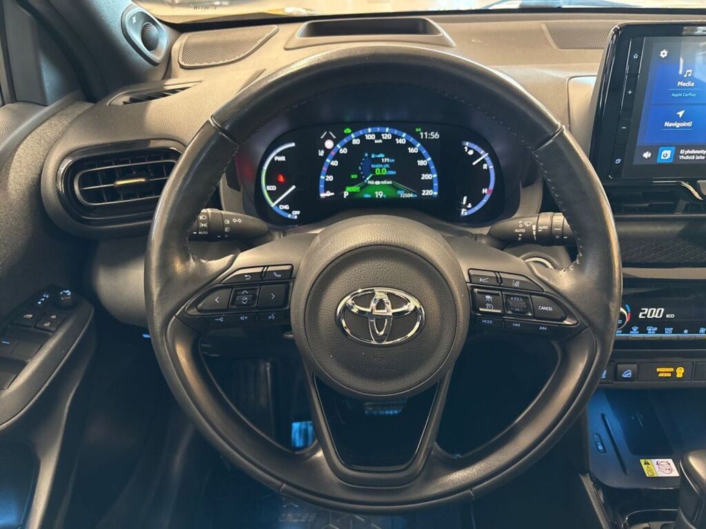 Toyota Yaris Cross 2022 Keltainen
