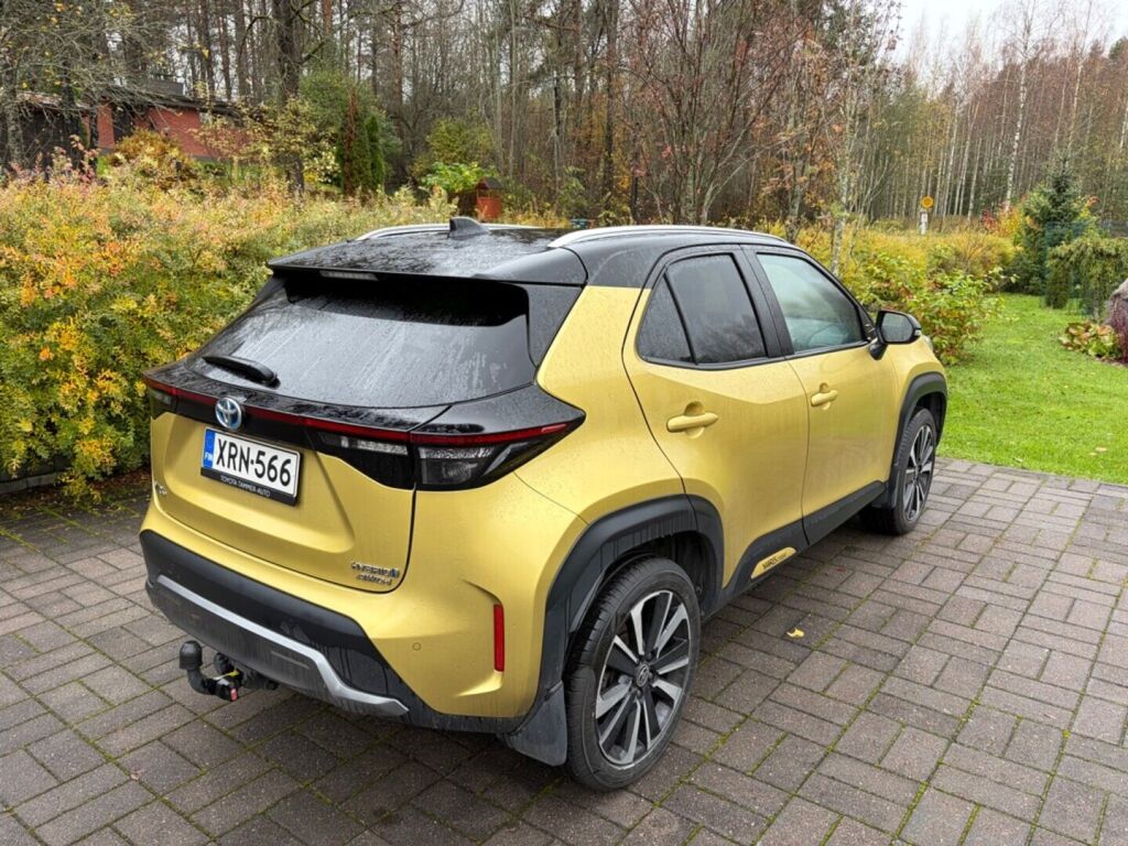 Toyota Yaris Cross 2022 Keltainen