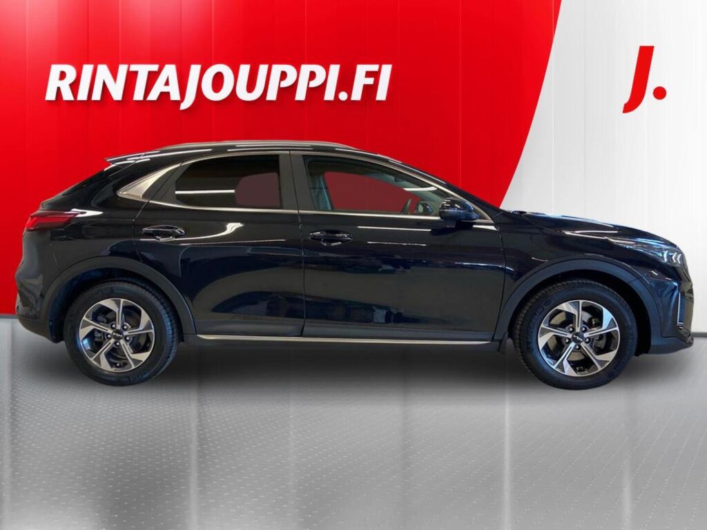 Kia XCeed 2023 Musta