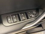 Kia XCeed 2023 Musta