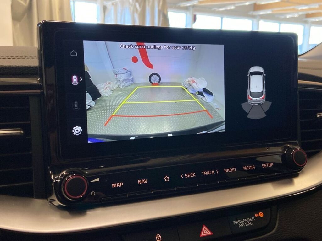 Kia XCeed 2023 Musta