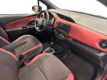 Toyota Yaris 2020 Punainen