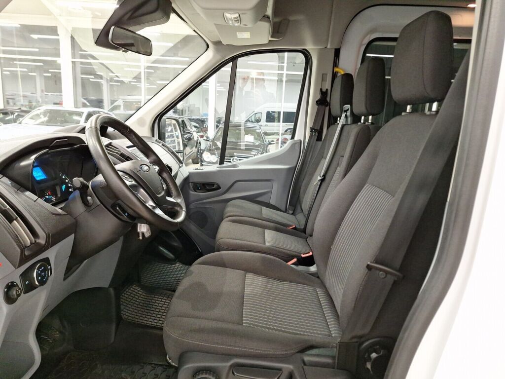 Ford Transit 2019 Valkoinen