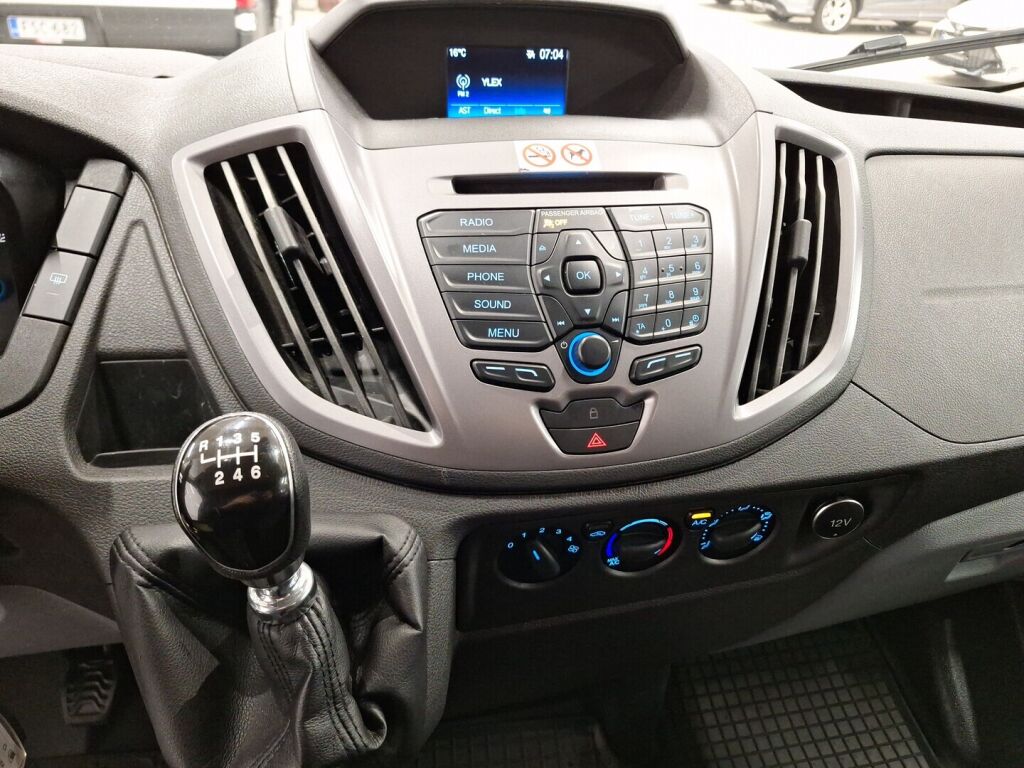 Ford Transit 2019 Valkoinen