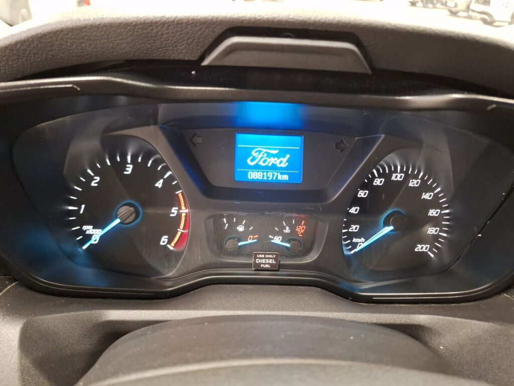 Ford Transit 2019 Valkoinen