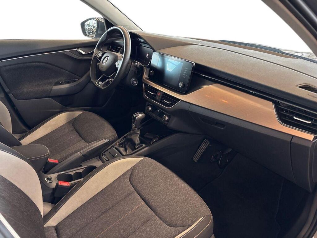 Skoda Kamiq 2023 Harmaa