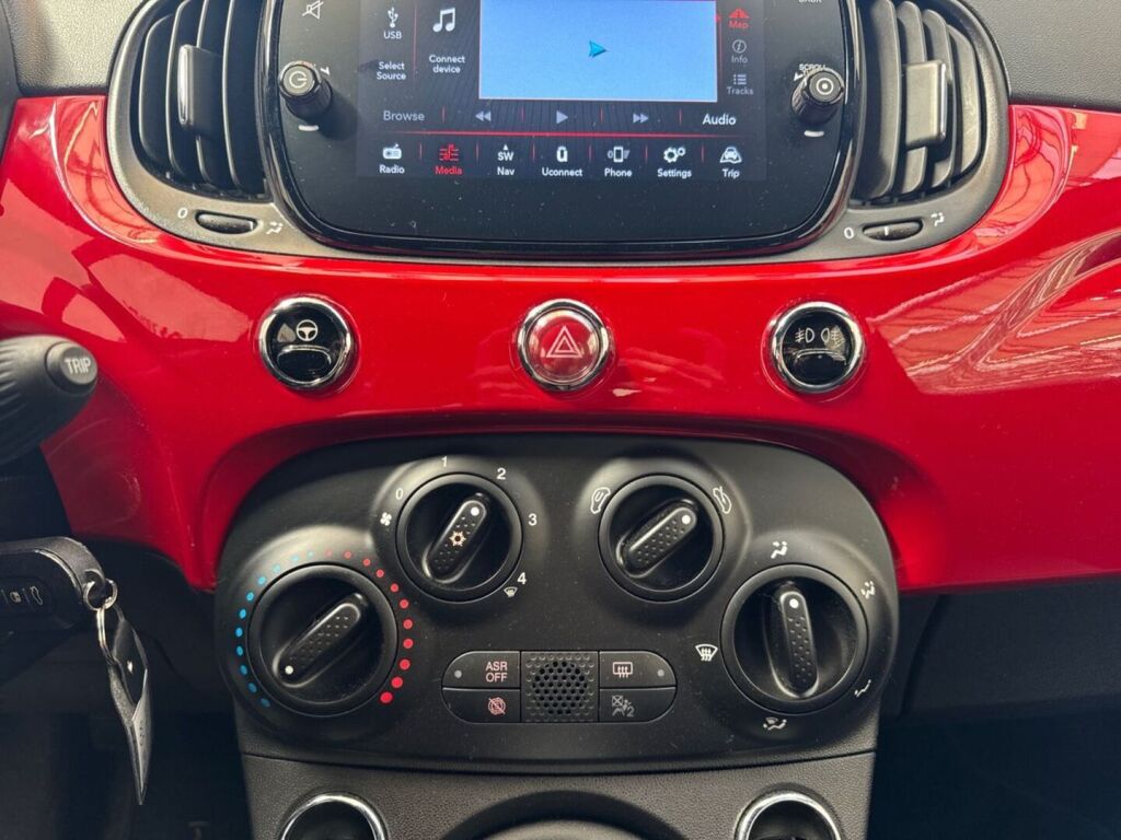 Fiat 500 2023 Punainen